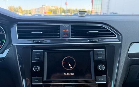 Volkswagen Tiguan II, 2018 год, 2 100 000 рублей, 9 фотография