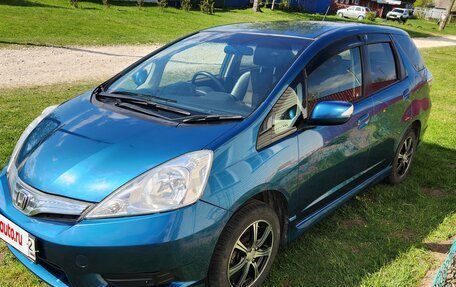 Honda Fit Shuttle I рестайлинг, 2012 год, 880 000 рублей, 3 фотография