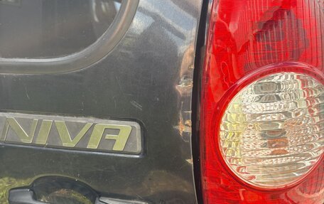 Chevrolet Niva I рестайлинг, 2014 год, 575 000 рублей, 21 фотография