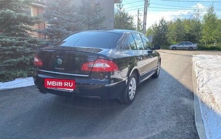 Skoda Superb III рестайлинг, 2010 год, 680 000 рублей, 4 фотография