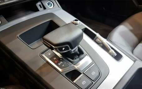 Audi Q5, 2023 год, 4 890 000 рублей, 14 фотография