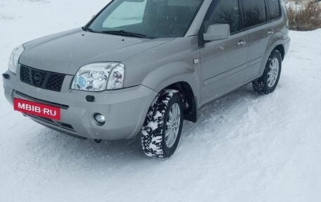 Nissan X-Trail, 2004 год, 795 000 рублей, 3 фотография