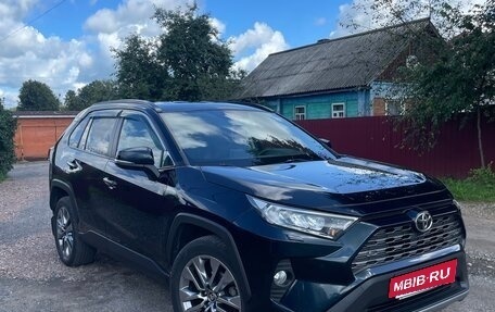 Toyota RAV4, 2020 год, 3 500 000 рублей, 2 фотография