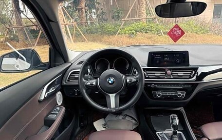 BMW 1 серия, 2022 год, 2 000 000 рублей, 9 фотография