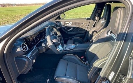Mercedes-Benz E-Класс AMG, 2022 год, 6 437 000 рублей, 6 фотография