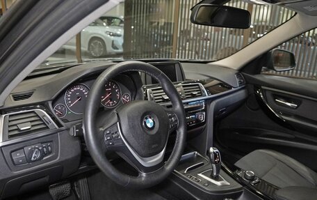 BMW 3 серия, 2018 год, 1 899 000 рублей, 7 фотография