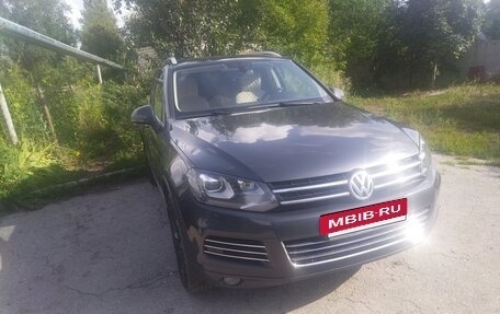 Volkswagen Touareg III, 2012 год, 2 180 000 рублей, 3 фотография