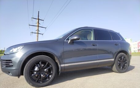 Volkswagen Touareg III, 2012 год, 2 180 000 рублей, 16 фотография