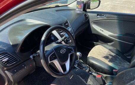 Hyundai Solaris II рестайлинг, 2013 год, 740 000 рублей, 8 фотография