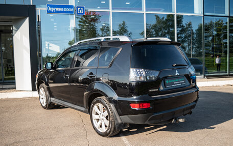 Mitsubishi Outlander III рестайлинг 3, 2010 год, 915 000 рублей, 7 фотография