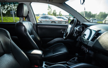 Mitsubishi Outlander III рестайлинг 3, 2010 год, 915 000 рублей, 15 фотография