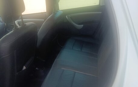 Renault Duster I рестайлинг, 2014 год, 899 000 рублей, 13 фотография