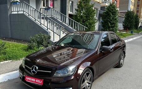 Mercedes-Benz C-Класс, 2011 год, 1 350 000 рублей, 1 фотография