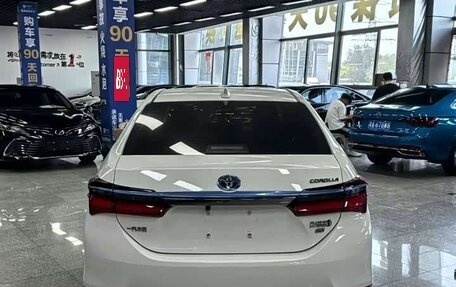 Toyota Corolla, 2022 год, 1 680 000 рублей, 6 фотография