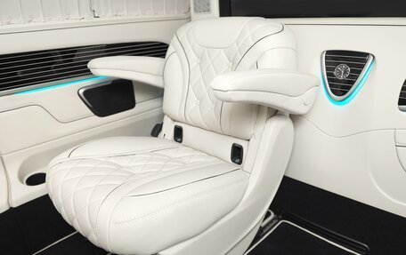 Mercedes-Benz V-Класс, 2024 год, 32 500 000 рублей, 13 фотография