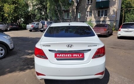 Hyundai Solaris II рестайлинг, 2015 год, 887 000 рублей, 7 фотография