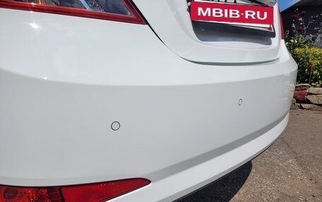 Hyundai Solaris II рестайлинг, 2015 год, 887 000 рублей, 4 фотография