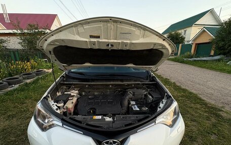 Toyota RAV4, 2017 год, 2 370 000 рублей, 7 фотография