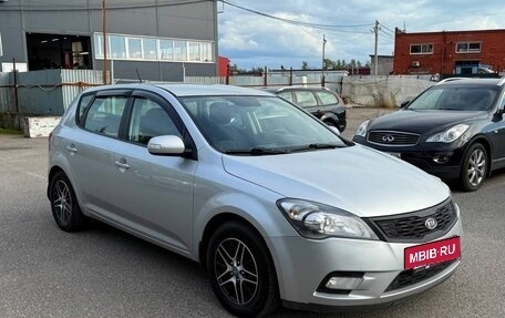 KIA cee'd I рестайлинг, 2012 год, 550 000 рублей, 2 фотография