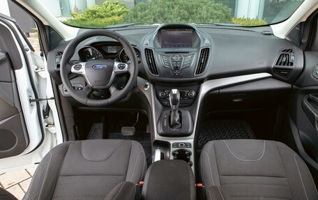 Ford Kuga III, 2014 год, 1 195 000 рублей, 17 фотография
