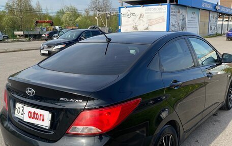 Hyundai Solaris II рестайлинг, 2015 год, 650 000 рублей, 3 фотография