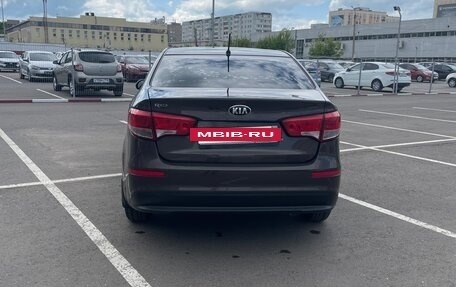 KIA Rio III рестайлинг, 2016 год, 900 000 рублей, 6 фотография