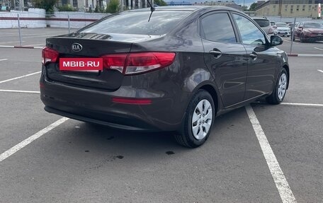 KIA Rio III рестайлинг, 2016 год, 900 000 рублей, 7 фотография