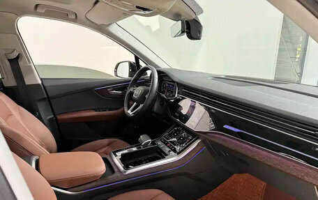 Audi Q7, 2022 год, 5 600 000 рублей, 8 фотография