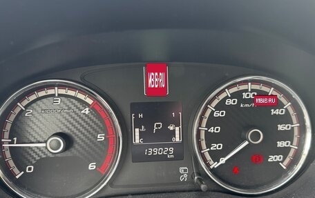 Mitsubishi L200 IV рестайлинг, 2017 год, 2 350 000 рублей, 15 фотография