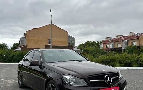 Mercedes-Benz C-Класс, 2011 год, 1 350 000 рублей, 3 фотография