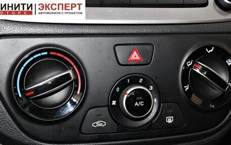 Hyundai Solaris II рестайлинг, 2018 год, 1 299 900 рублей, 12 фотография