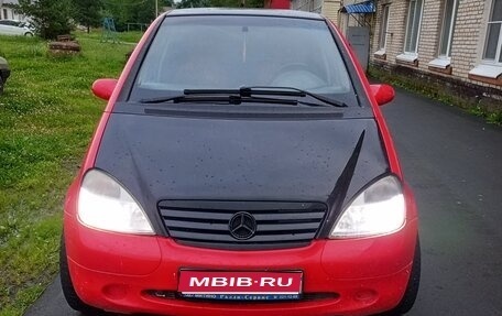 Mercedes-Benz A-Класс, 2002 год, 250 000 рублей, 1 фотография