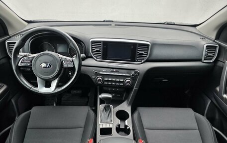 KIA Sportage IV рестайлинг, 2019 год, 2 050 000 рублей, 11 фотография