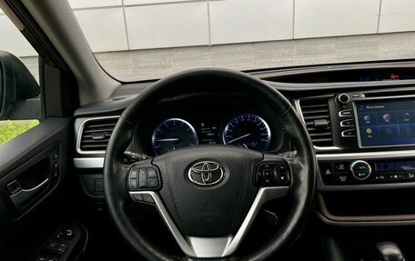 Toyota Highlander III, 2018 год, 3 699 000 рублей, 13 фотография