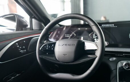 CheryExeed TXL, 2024 год, 3 900 000 рублей, 21 фотография