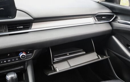Mazda 6, 2020 год, 2 900 000 рублей, 9 фотография