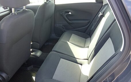 Volkswagen Polo VI (EU Market), 2012 год, 720 000 рублей, 11 фотография