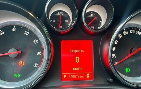 Opel Astra J, 2014 год, 990 000 рублей, 2 фотография