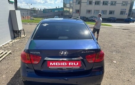 Hyundai Elantra IV, 2010 год, 730 000 рублей, 2 фотография
