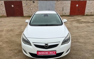 Opel Astra J, 2011 год, 705 000 рублей, 1 фотография