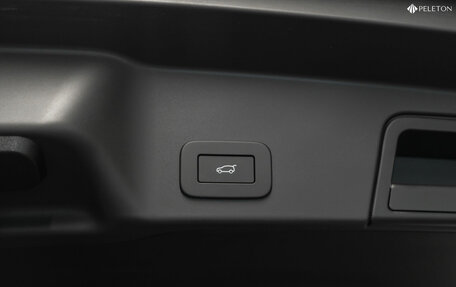 Land Rover Range Rover Evoque II, 2024 год, 5 980 000 рублей, 28 фотография