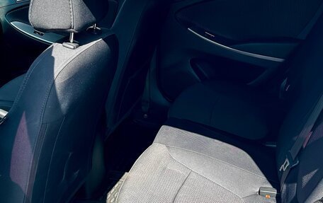 Hyundai Solaris II рестайлинг, 2015 год, 1 200 000 рублей, 10 фотография