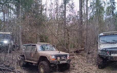 Jeep Cherokee, 1990 год, 400 000 рублей, 17 фотография