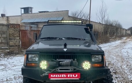 Jeep Cherokee, 1990 год, 400 000 рублей, 9 фотография