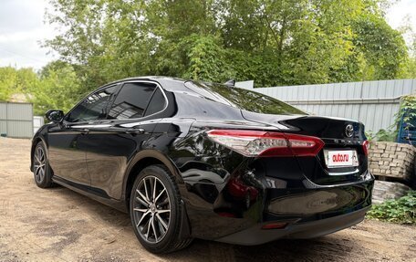 Toyota Camry, 2021 год, 3 500 000 рублей, 5 фотография