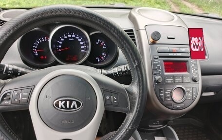 KIA Soul I рестайлинг, 2012 год, 860 000 рублей, 10 фотография