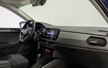 Volkswagen Polo VI (EU Market), 2021 год, 1 800 000 рублей, 11 фотография