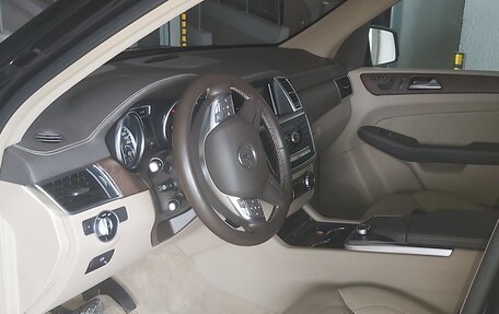 Mercedes-Benz GL-Класс, 2015 год, 3 000 000 рублей, 8 фотография