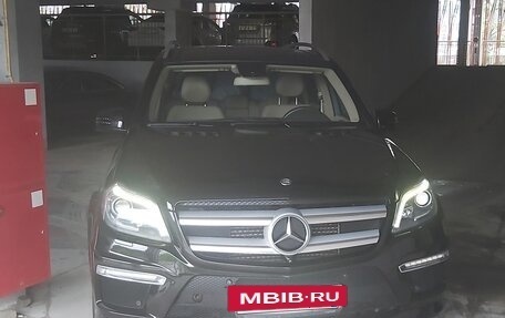 Mercedes-Benz GL-Класс, 2015 год, 3 000 000 рублей, 3 фотография
