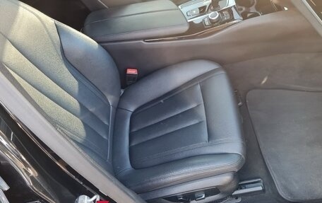 BMW 5 серия, 2019 год, 1 900 000 рублей, 16 фотография